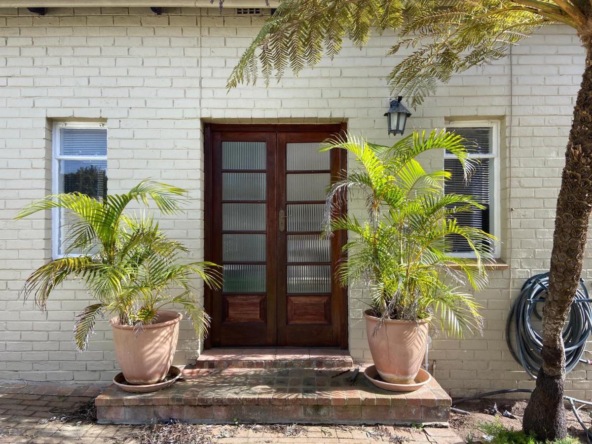 Apartmán 4 On Belmont Avenue Somerset West Exteriér fotografie