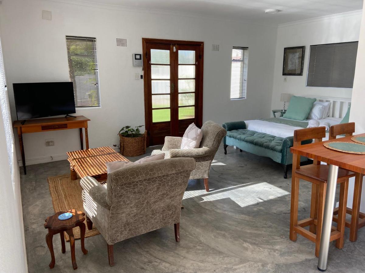 Apartmán 4 On Belmont Avenue Somerset West Exteriér fotografie